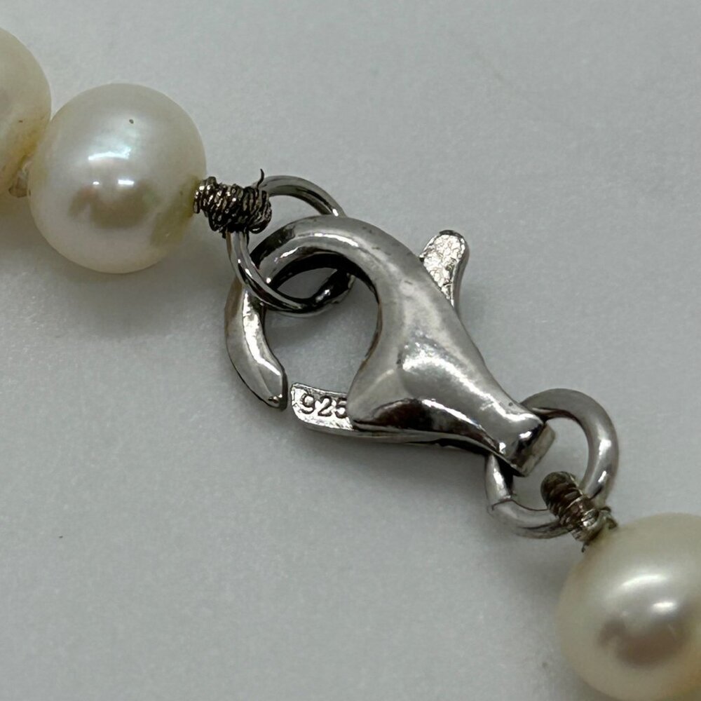 Cultured Pearl Necklace With Sterling Silver Lobster Clasp 18" Freshwater - Picture 10 of 14